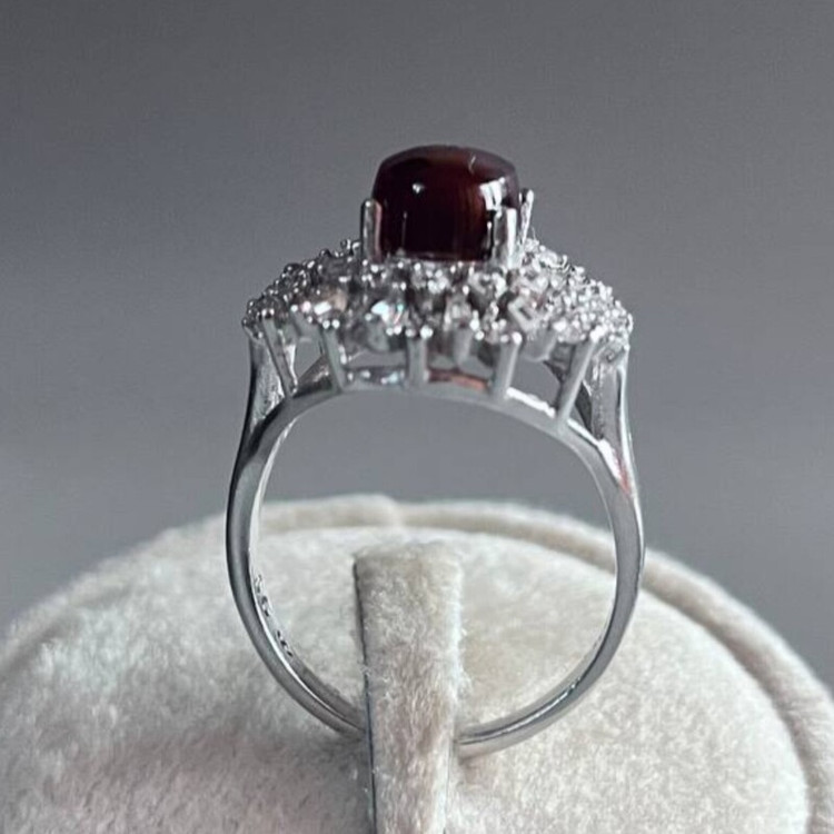 خرید انگشتر نقره زنانه با عقیق یمانی