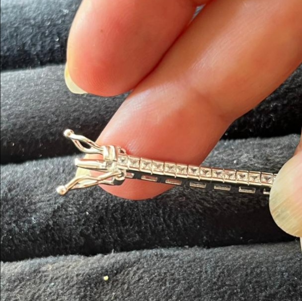 دستبند تنیسی ارسال فوری